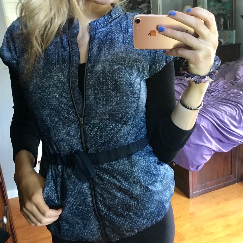 Lululemon sports jacket